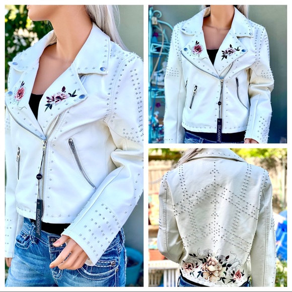 🎉HOST PICK🥳 NWT Blank NYC Floral Stud Trendy Zip Moto Bomber Crop Jacket - Picture 10 of 16